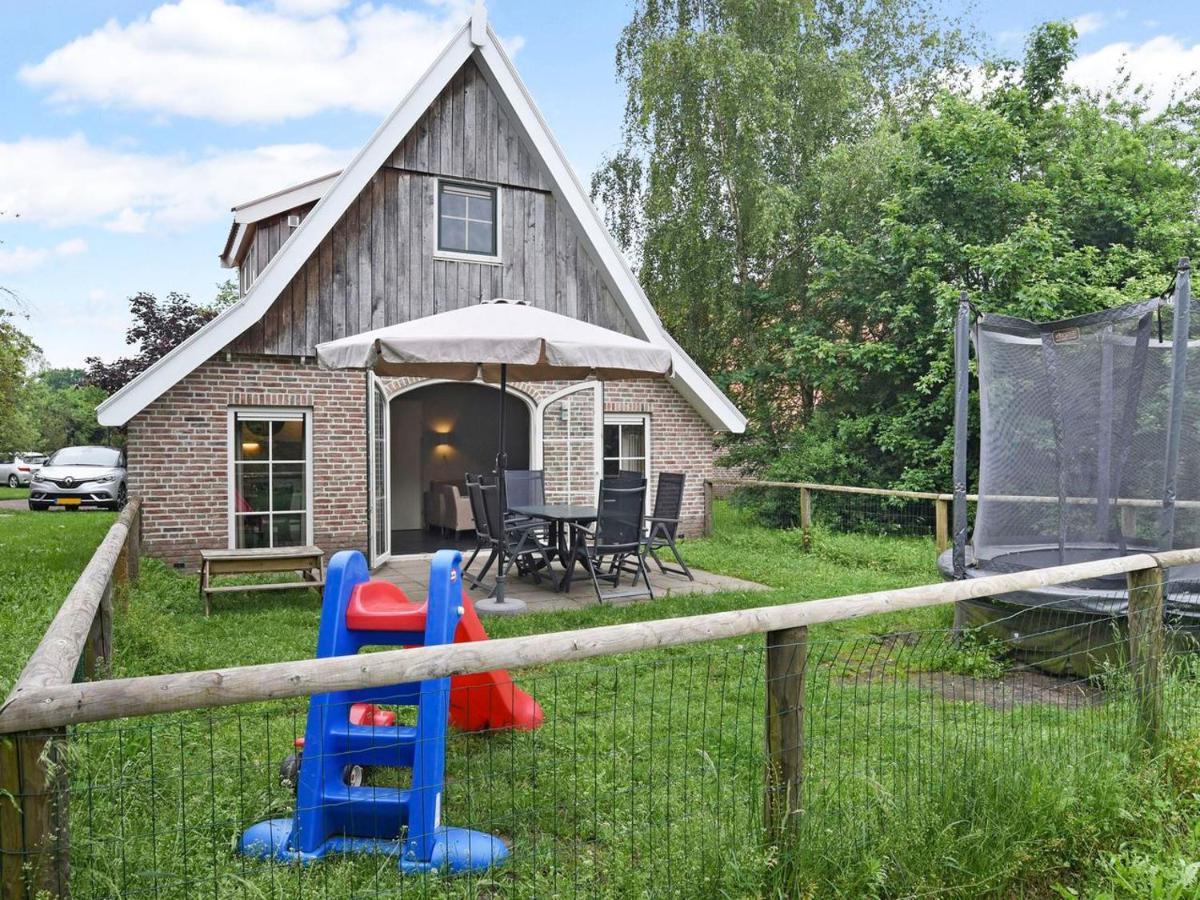 Hotel Landal Landgoed De Hellendoornse Berg Haarle Exterior foto